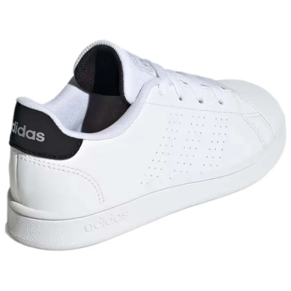 Advantage Lifestyle Court Lace