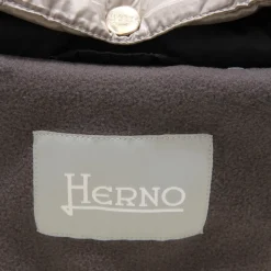 Gewatteerde jas met afneembare capuchon