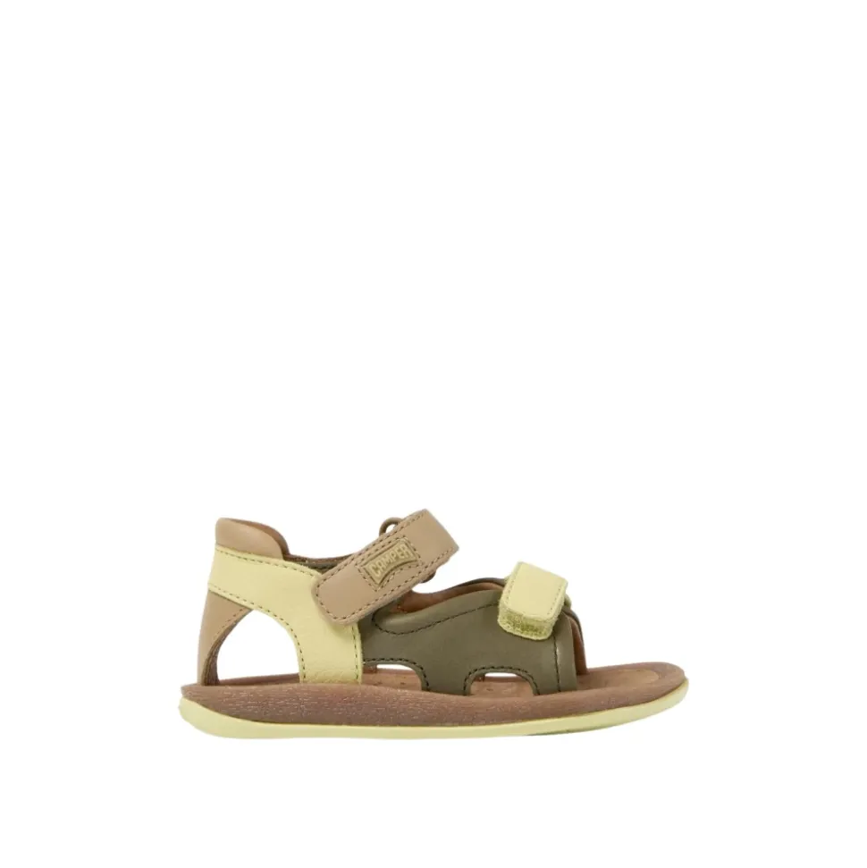 Kleurrijke kindersandalen