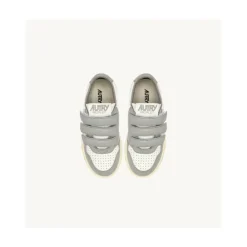 Lage Kid leren sneakers