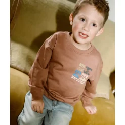 Oversized Sweater Artwork