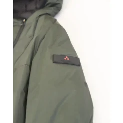 Piumino con cappuccio fisso