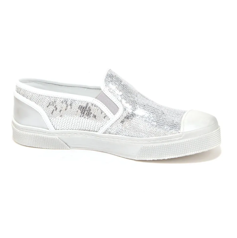 Rebel Slip On