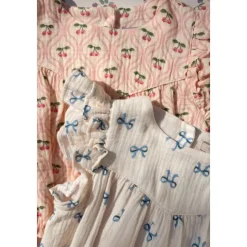 Romper met kersenpatroon