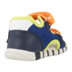 Stijlvolle sandaal voor zomerse uitstapjes