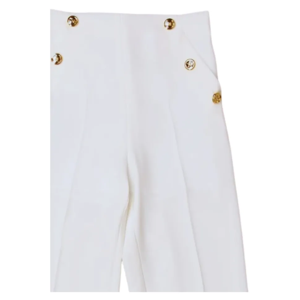 Witte broek met uitlopende pijpen