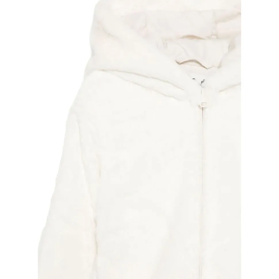 Zachte jas van imitatiebont