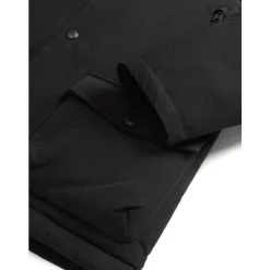 Zwarte Gewatteerde Geïsoleerde Jas Met Capuchon