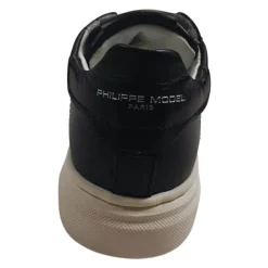 Zwarte kindersneakers met zilveren logo